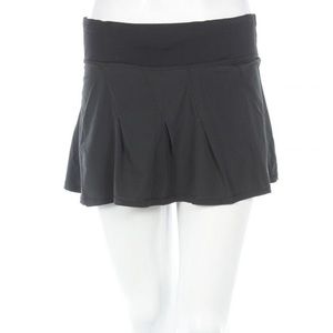 Rare Lululemon skirt BLACK